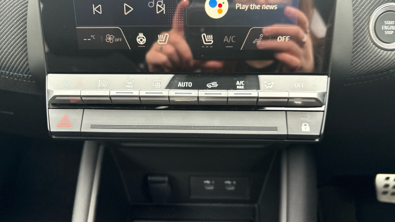 Renault Captur 1.8 E-Tech Full Hybrid 160 Esprit Alpine 5dr Auto Hybrid Hatchback